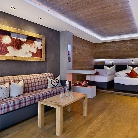 Pete Alpine Boutique Hotel - Klein Und Fein - Private Spa Suiten Und Zimmer St. Anton am Arlberg Rom bilde