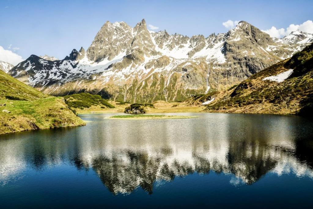 Pete Alpine Boutique Hotel - Klein Und Fein - Private Spa Suiten Und Zimmer St. Anton am Arlberg Eksteriør bilde